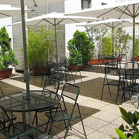 Hotel Travel Park 3*