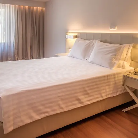 Hotel Travel Park Lisbon