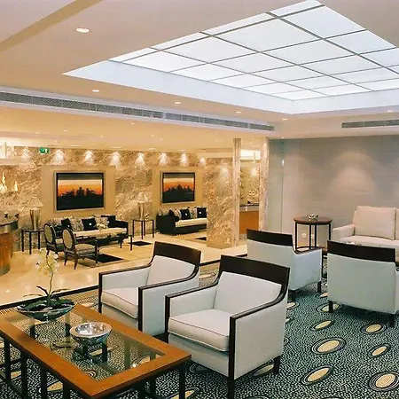 Travel Park فندق