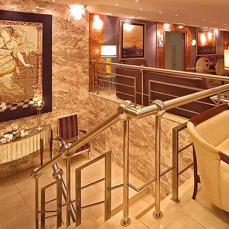 Travel Park 3*