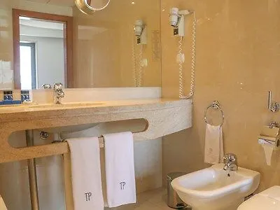 فندق Travel Park