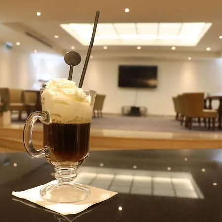 Travel Park Hotel 3*