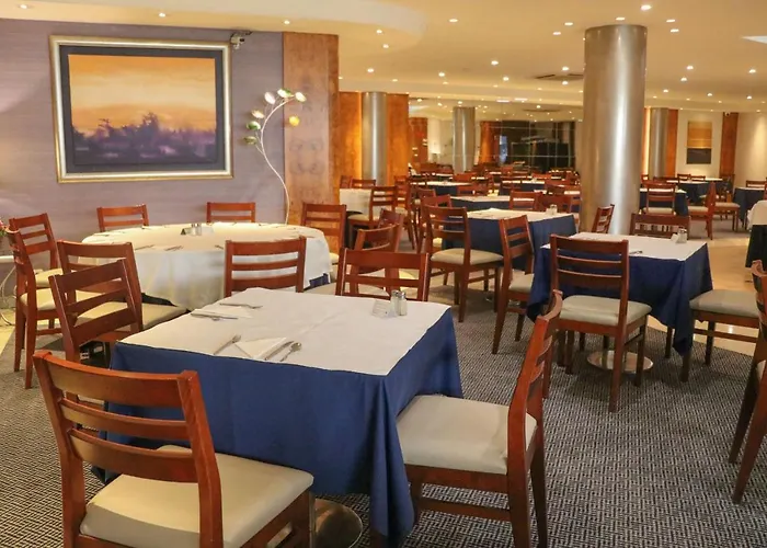 Travel Park Hotel 3*