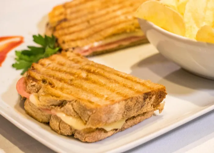 Travel Park Hotel 3*