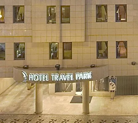 里斯本旅行公园酒店 3*